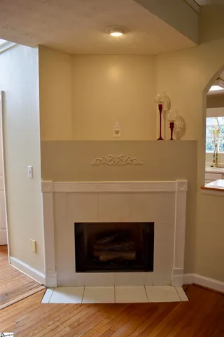 $389,900 | 381 Royal Burgess Drive, Campobello, SC 29322