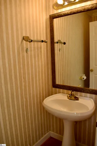 $389,900 | 381 Royal Burgess Drive, Campobello, SC 29322