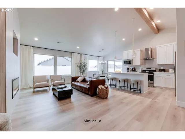 $362,850 | 214 Southwest Sparrow Street, Boardman, OR 97818