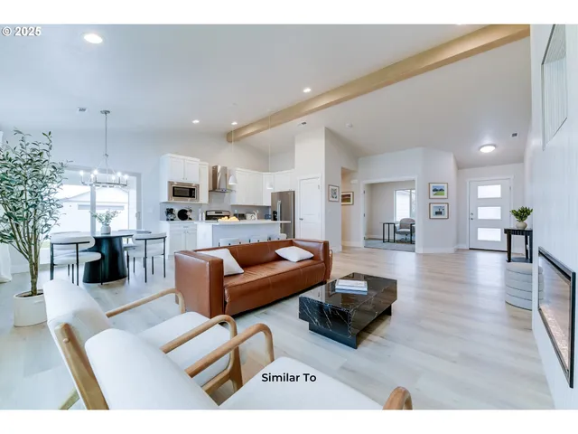 $362,850 | 214 Southwest Sparrow Street, Boardman, OR 97818