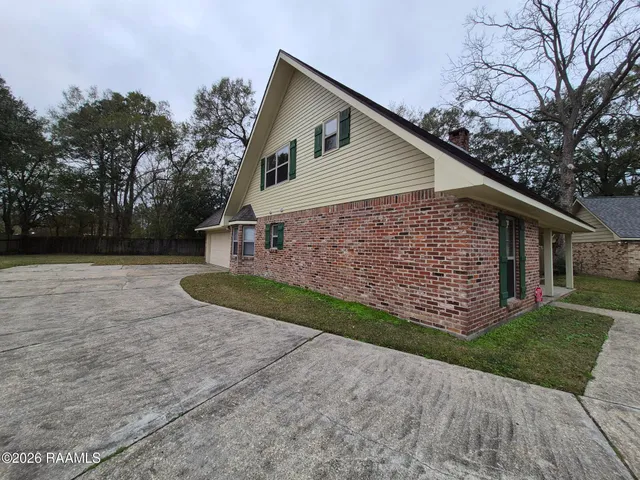 $2,000 | 107 Kirk Dale Circle, Lafayette, LA 70508