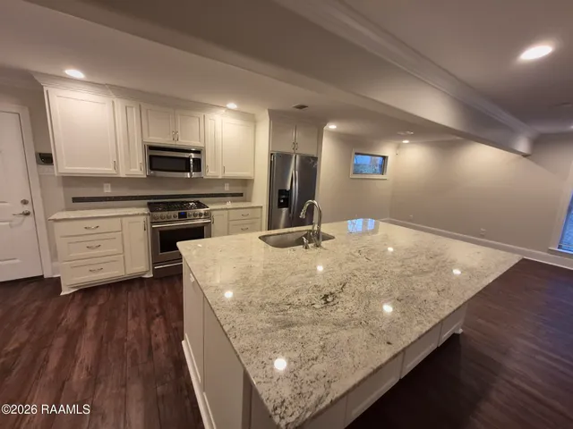 $2,000 | 107 Kirk Dale Circle, Lafayette, LA 70508