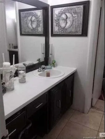 $160,000 | 484 Northwest 165th Street, Unit A211, Miami, FL 33169