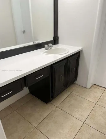 $160,000 | 484 Northwest 165th Street, Unit A211, Miami, FL 33169