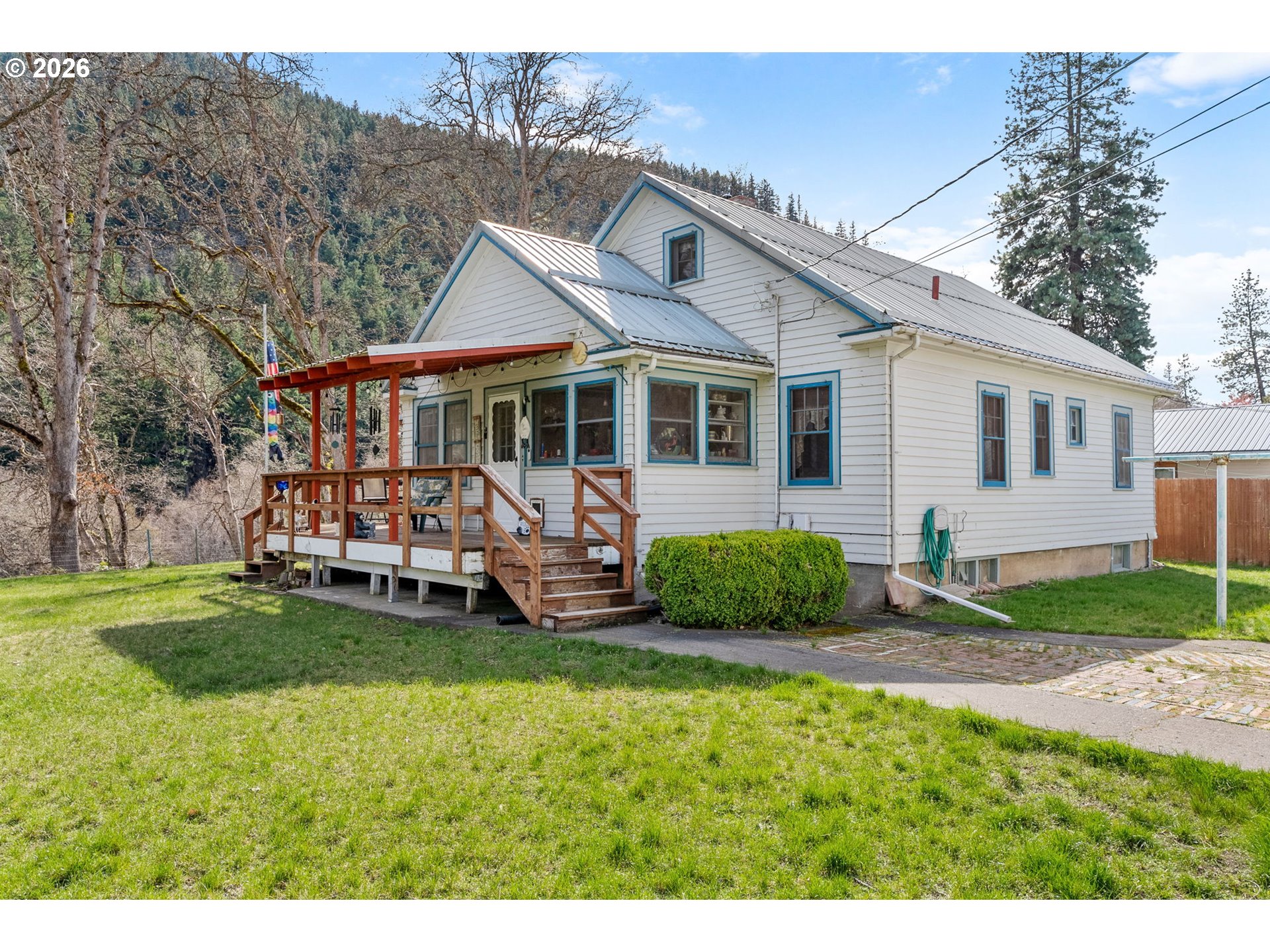 502 Bluff Road Klickitat, WA 98628 - Photo 14 of 43