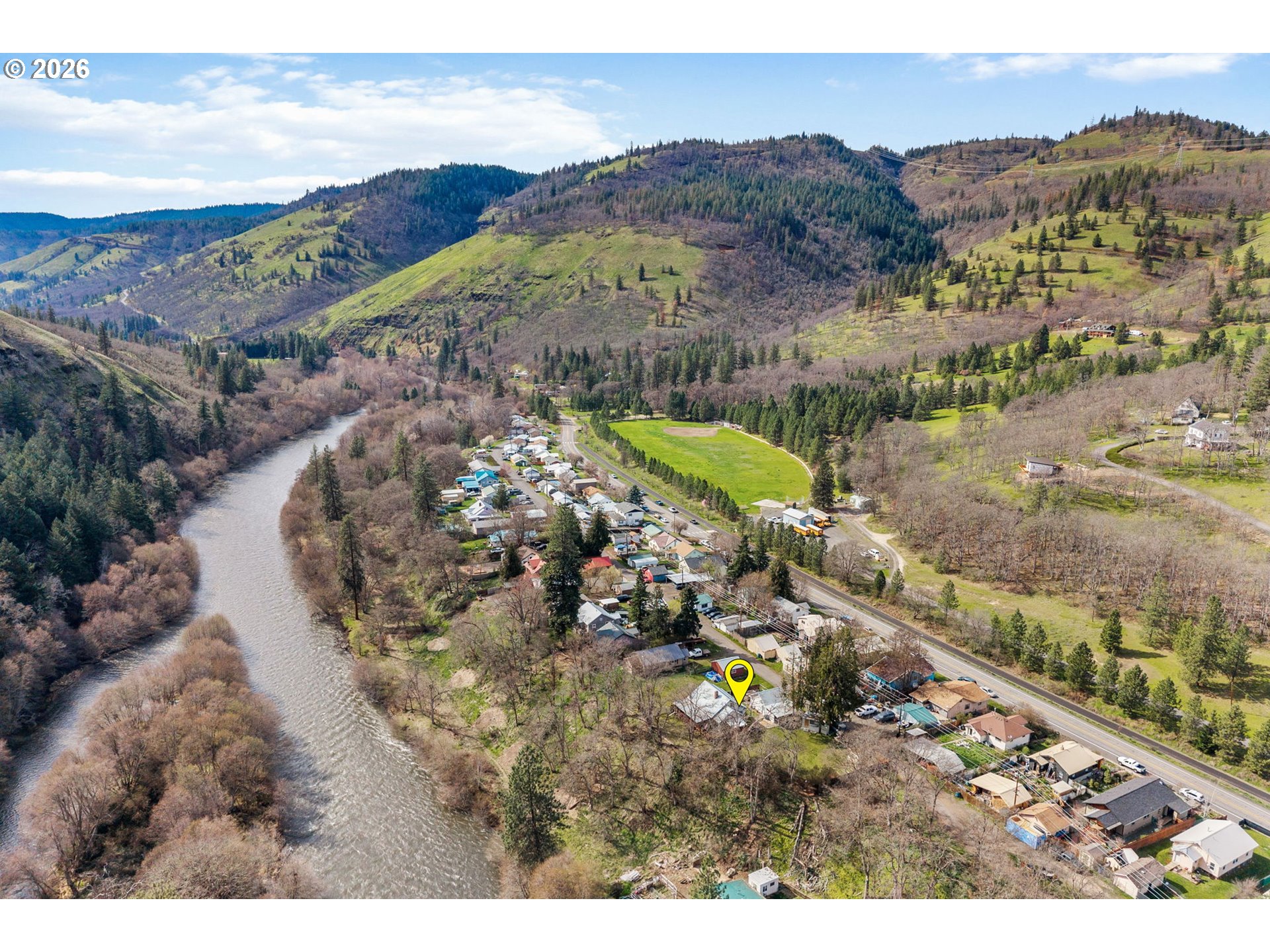 502 Bluff Road Klickitat, WA 98628 - Photo 2 of 43