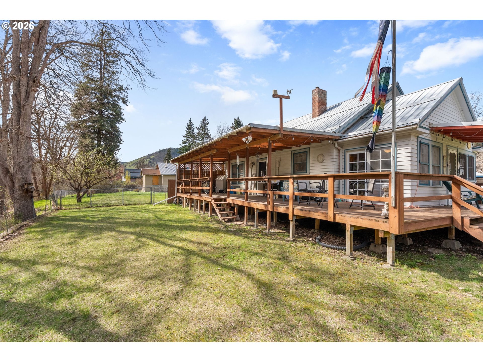 502 Bluff Road Klickitat, WA 98628 - Photo 9 of 43