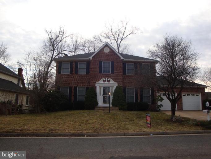 10475 Labrador Loop Manassas, VA 20112 - Photo 1 of 13 Exterior (Main)