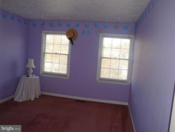 10475 Labrador Loop Manassas, VA 20112 - Photo 11 of 13 Bedroom #3