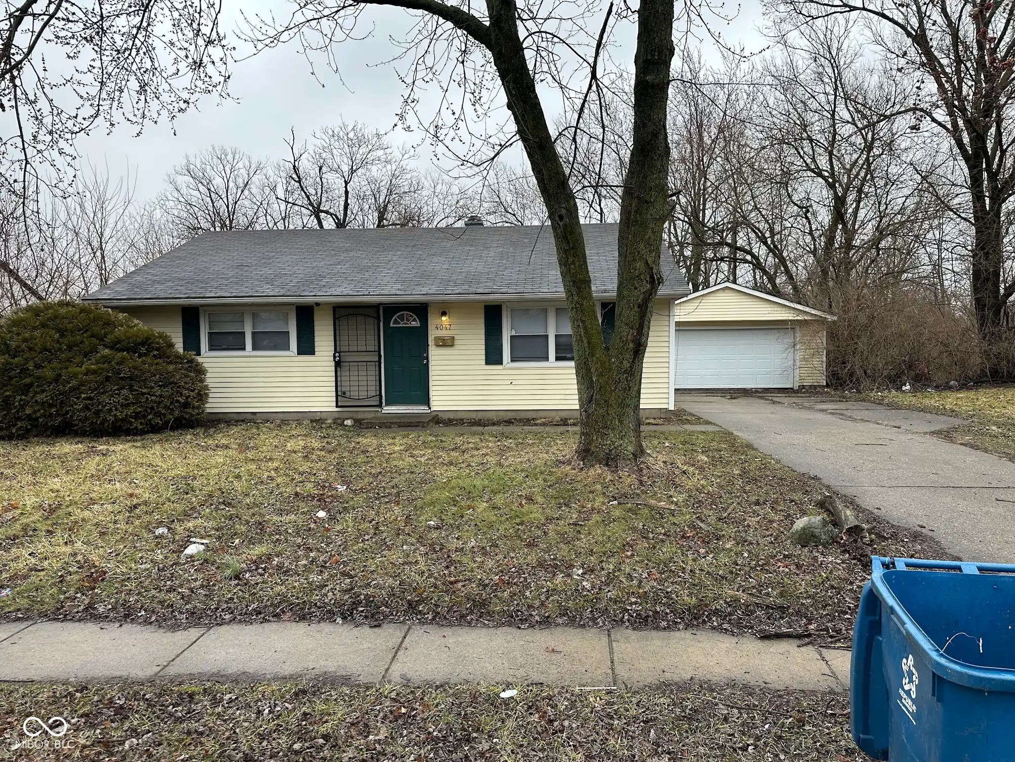 4047 Biscayne Road Indianapolis, IN 46226 - Photo 1 of 15