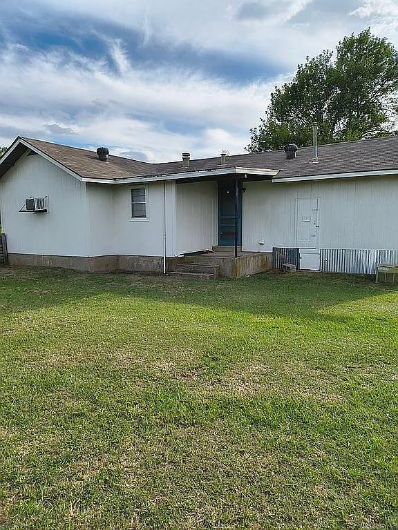 1250 Winn Road Bowie, TX 76230 - Photo 10 of 40
