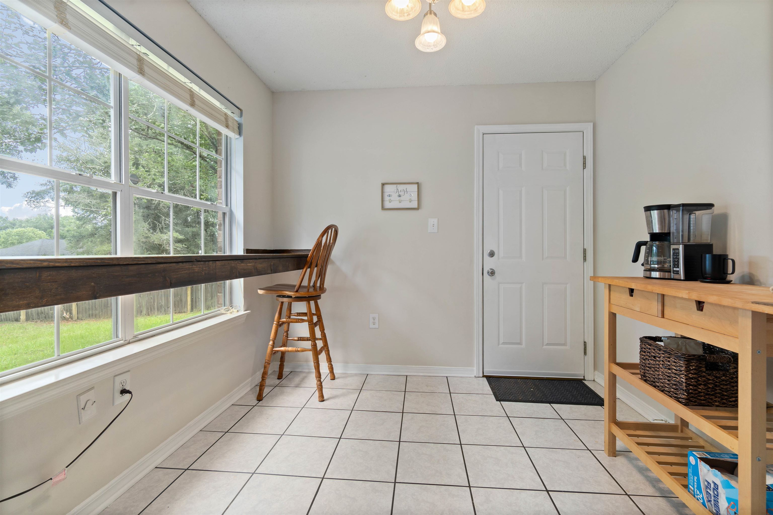 164 Robbins Boulevard Daphne, AL 36526 - Photo 14 of 28 EntranceFoyer