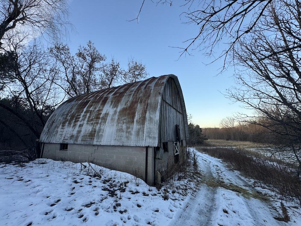 2500 West Quarter Line Road Sanford, MI 48657 - Photo 141 of 241 IMG_8417