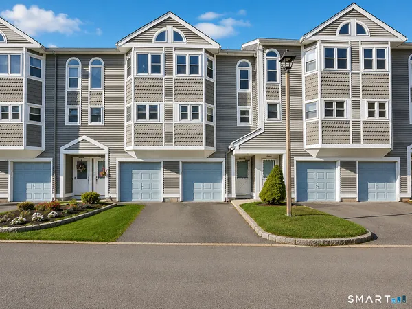 $245,000 | 1655 North Colony Road, Unit 20, Meriden, CT 06450