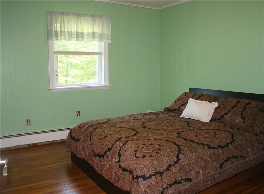 515 Merrow Road Auburn, ME 04210 - Photo 15 of 26 Spare bedroom