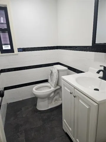 $2,200 | 106 Hayes Avenue, Endicott, NY 13760