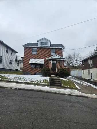$2,200 | 106 Hayes Avenue, Endicott, NY 13760