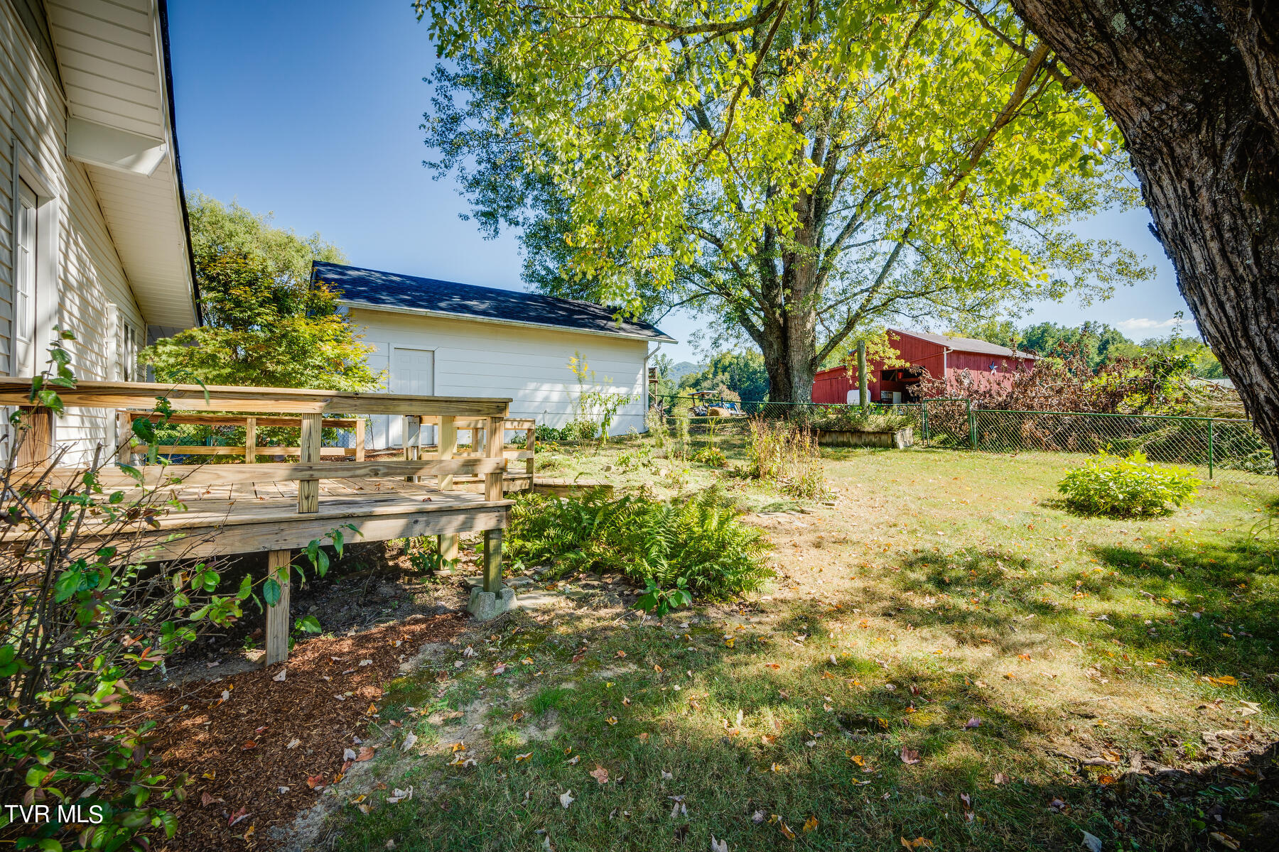 116 H Heaton Road Elizabethton, TN 37643 - Photo 30 of 34 034