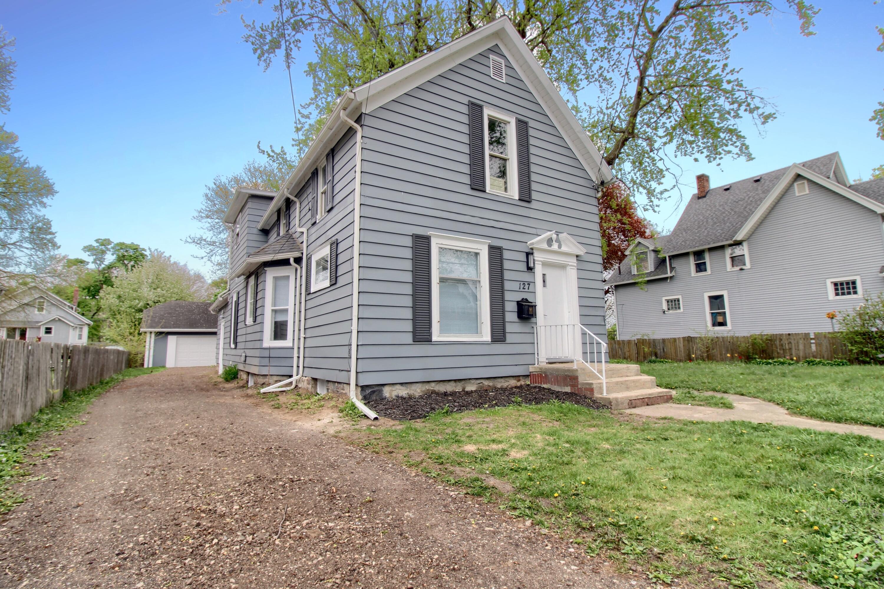 127 Bates Street Jackson, MI 49202 - Photo 1 of 39 Front-3rd-View (24)