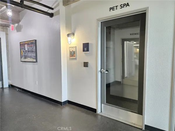 $8,990 | 25 South 15th Place, Long Beach, CA 90802