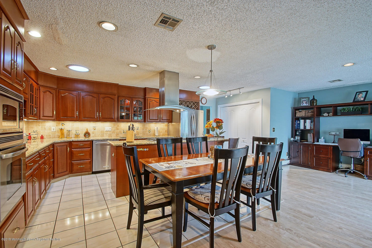 59 Manor Road Toms River, NJ 08753 - Photo 11 of 35 Kitchen