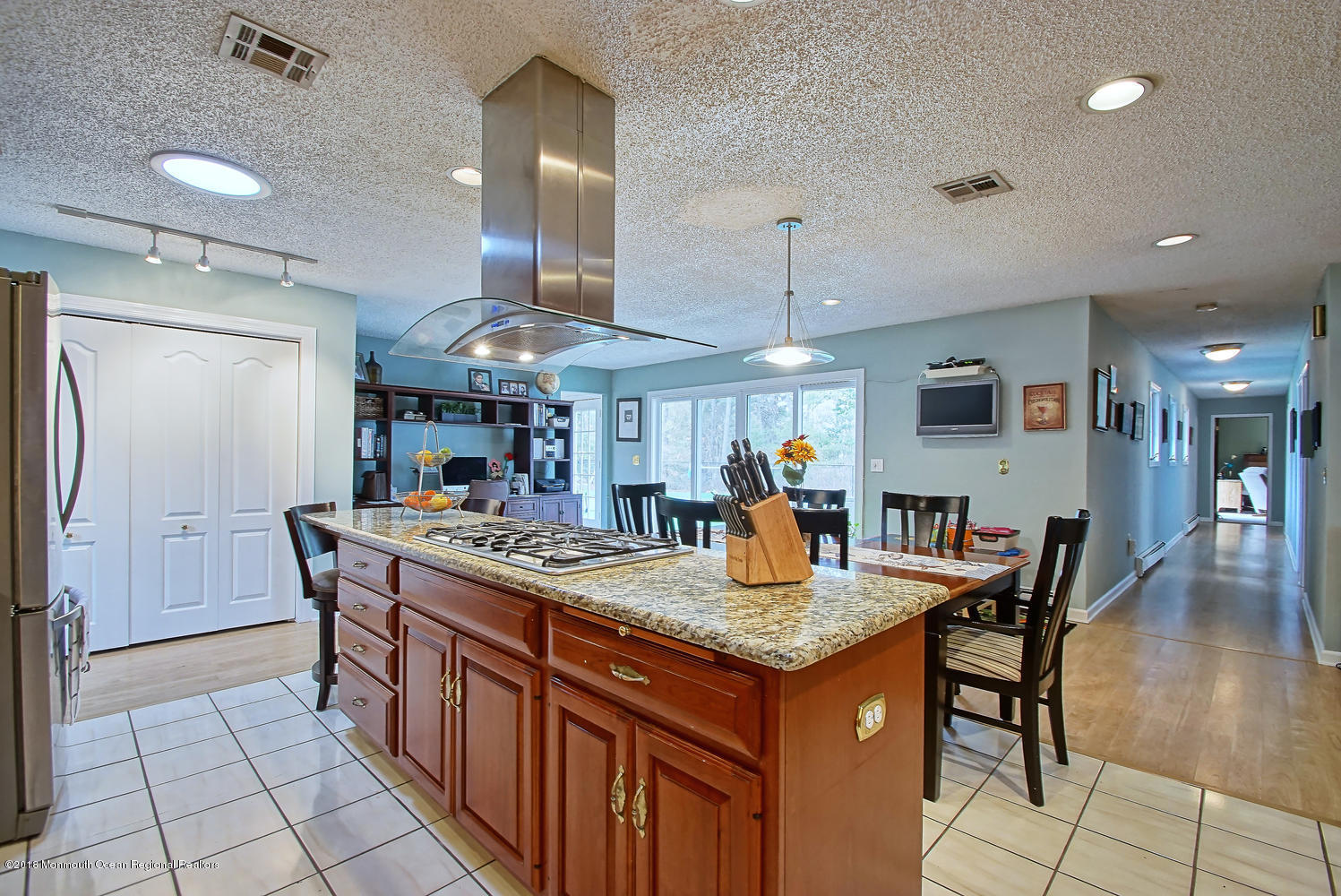 59 Manor Road Toms River, NJ 08753 - Photo 15 of 35 Kitchen