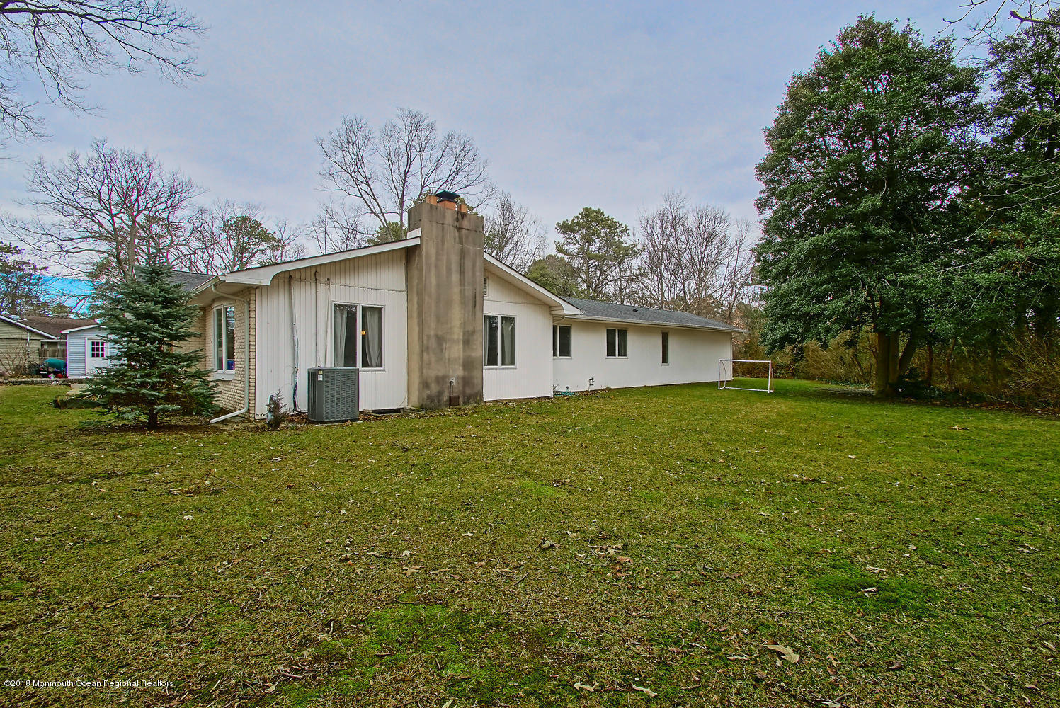59 Manor Road Toms River, NJ 08753 - Photo 4 of 35 Side