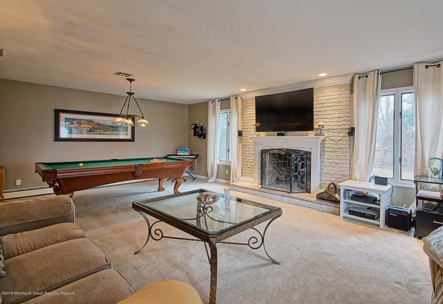 59 Manor Road Toms River, NJ 08753 - Photo 8 of 35 Living Room