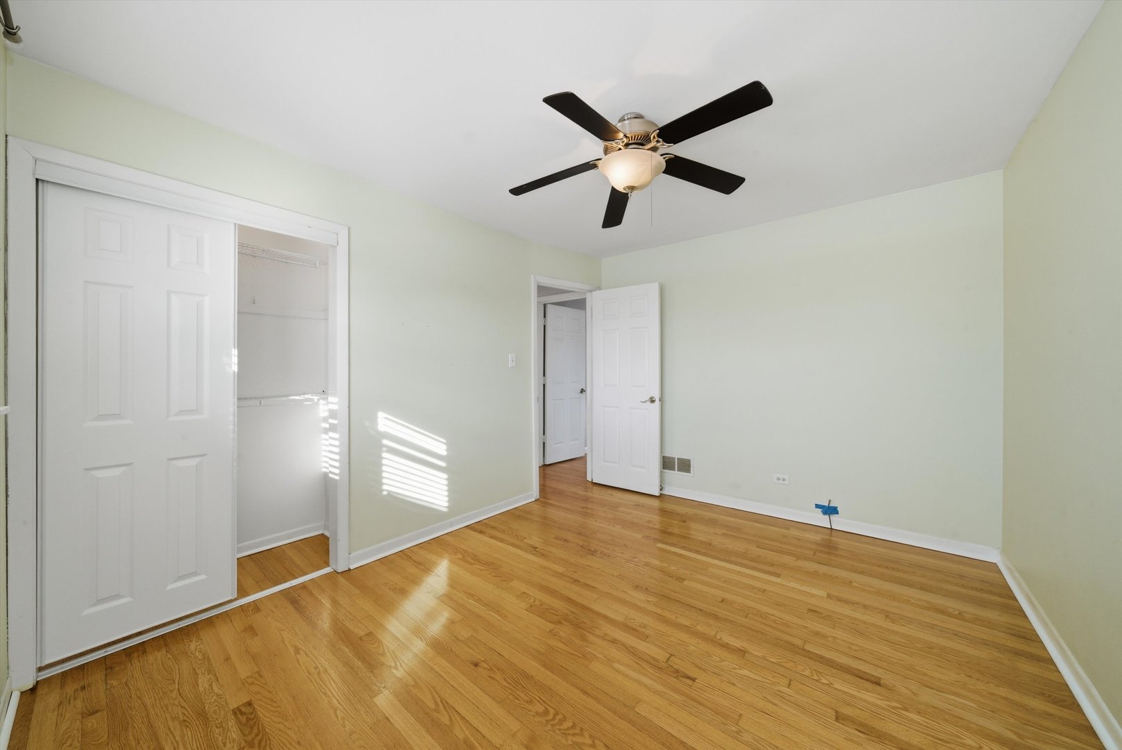 7635 South Oconto Avenue Bridgeview, IL 60455 - Photo 16 of 36