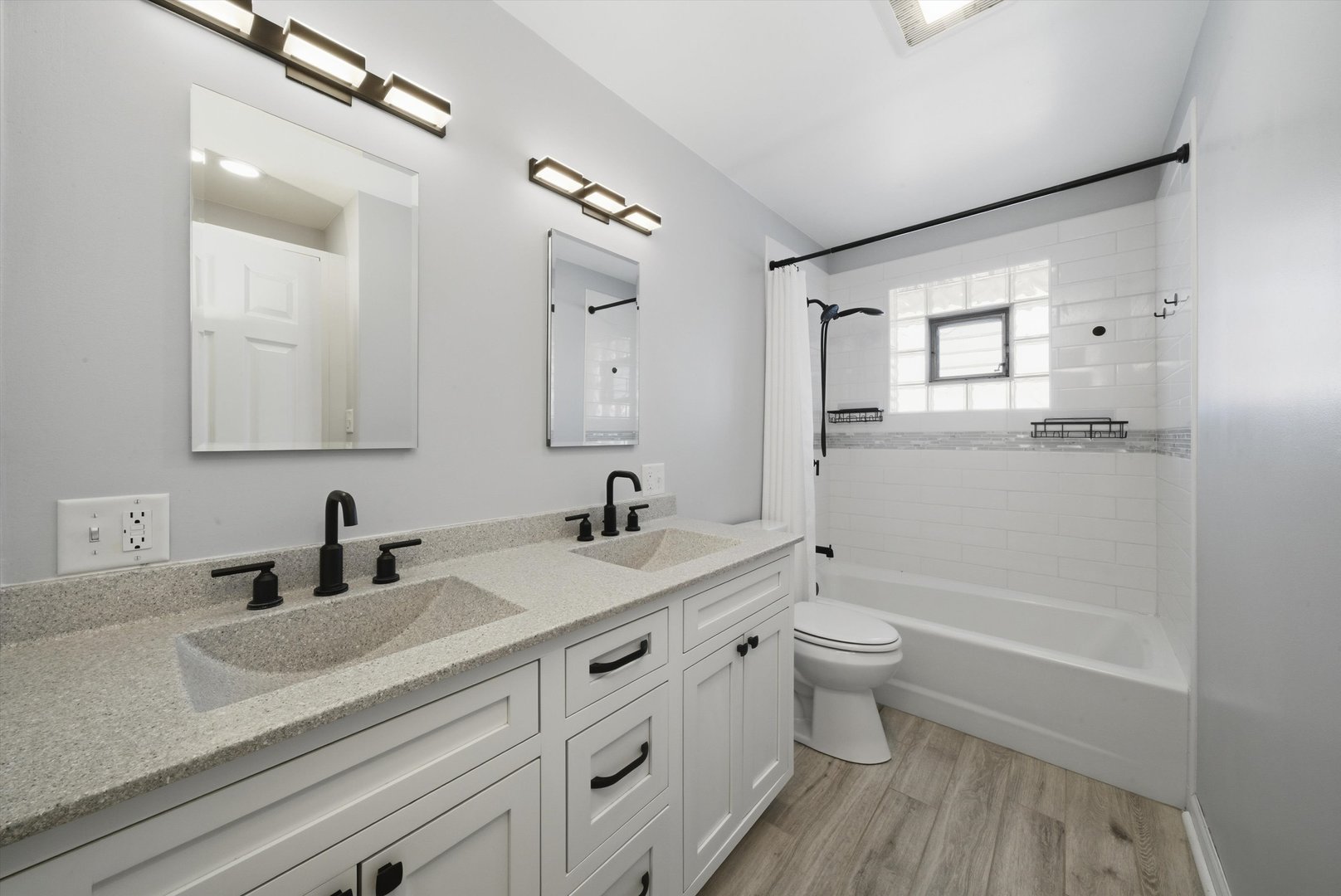 7635 South Oconto Avenue Bridgeview, IL 60455 - Photo 19 of 36