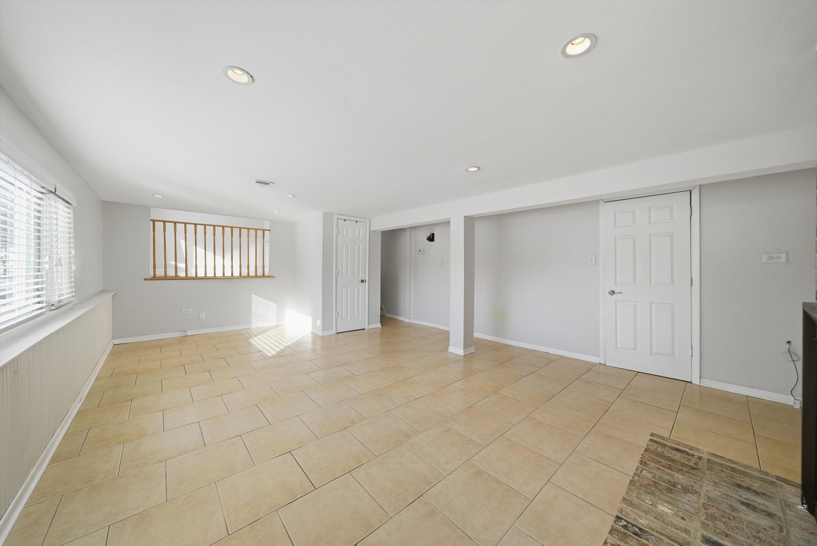 7635 South Oconto Avenue Bridgeview, IL 60455 - Photo 23 of 36