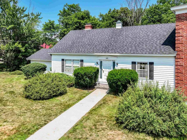 $675,000 | 45 Old Granite Road, Ossipee, NH 03864