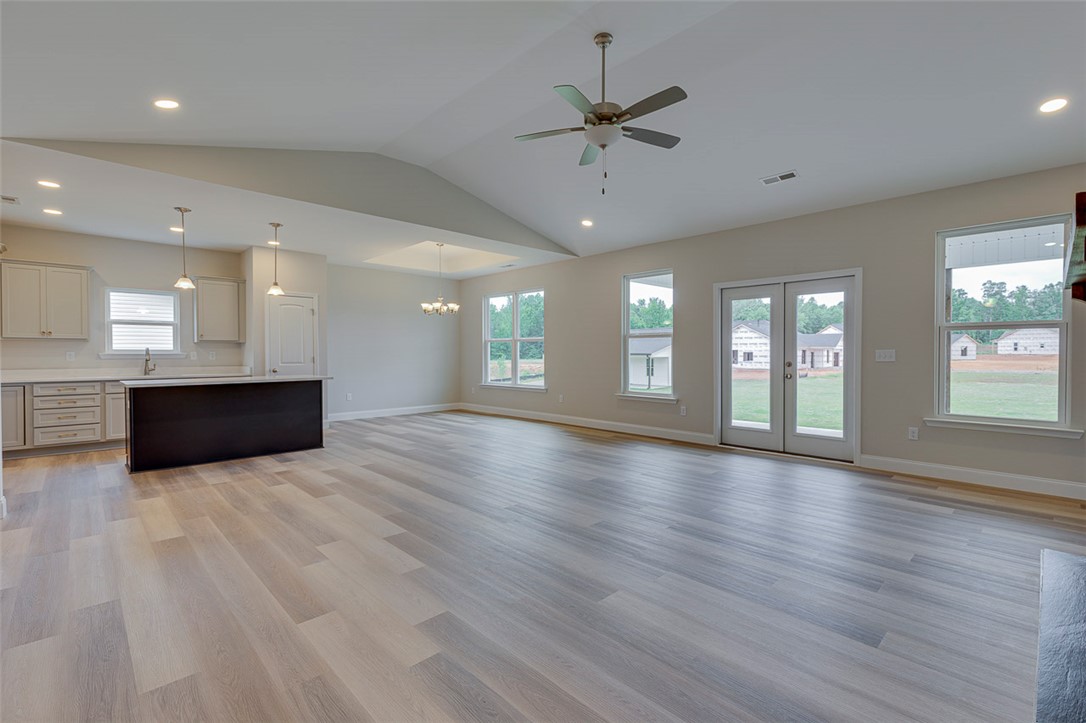 112 Walters Way Liberty, SC 29657 - Photo 8 of 39 Gallery Image 8