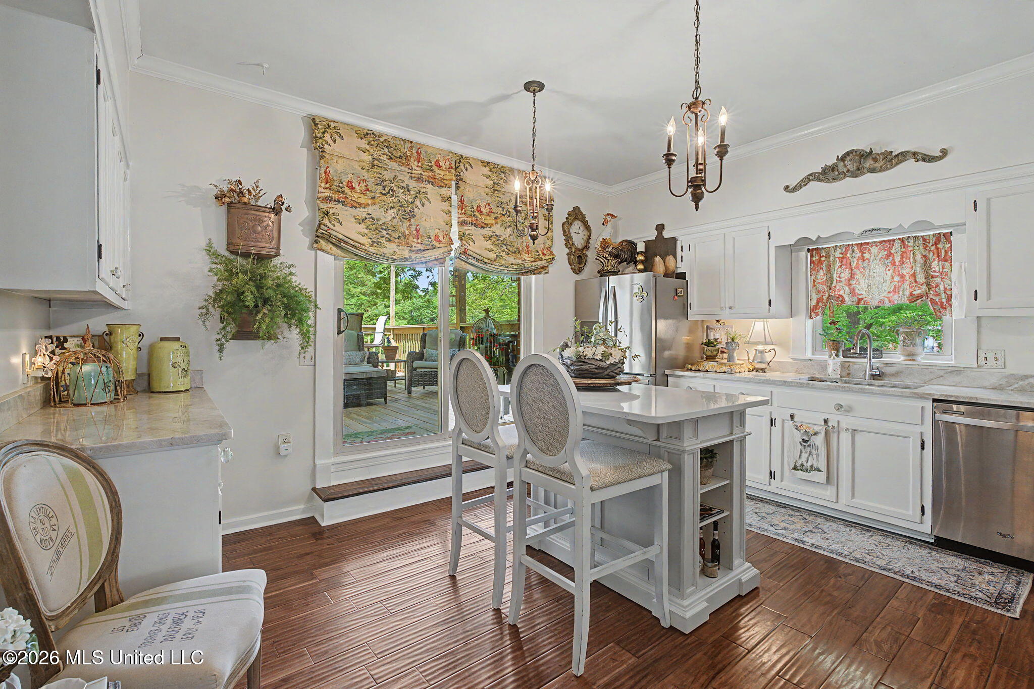 2155 Mt Pleasant Road Hernando, MS 38632 - Photo 13 of 40 Chef's Kitchen!