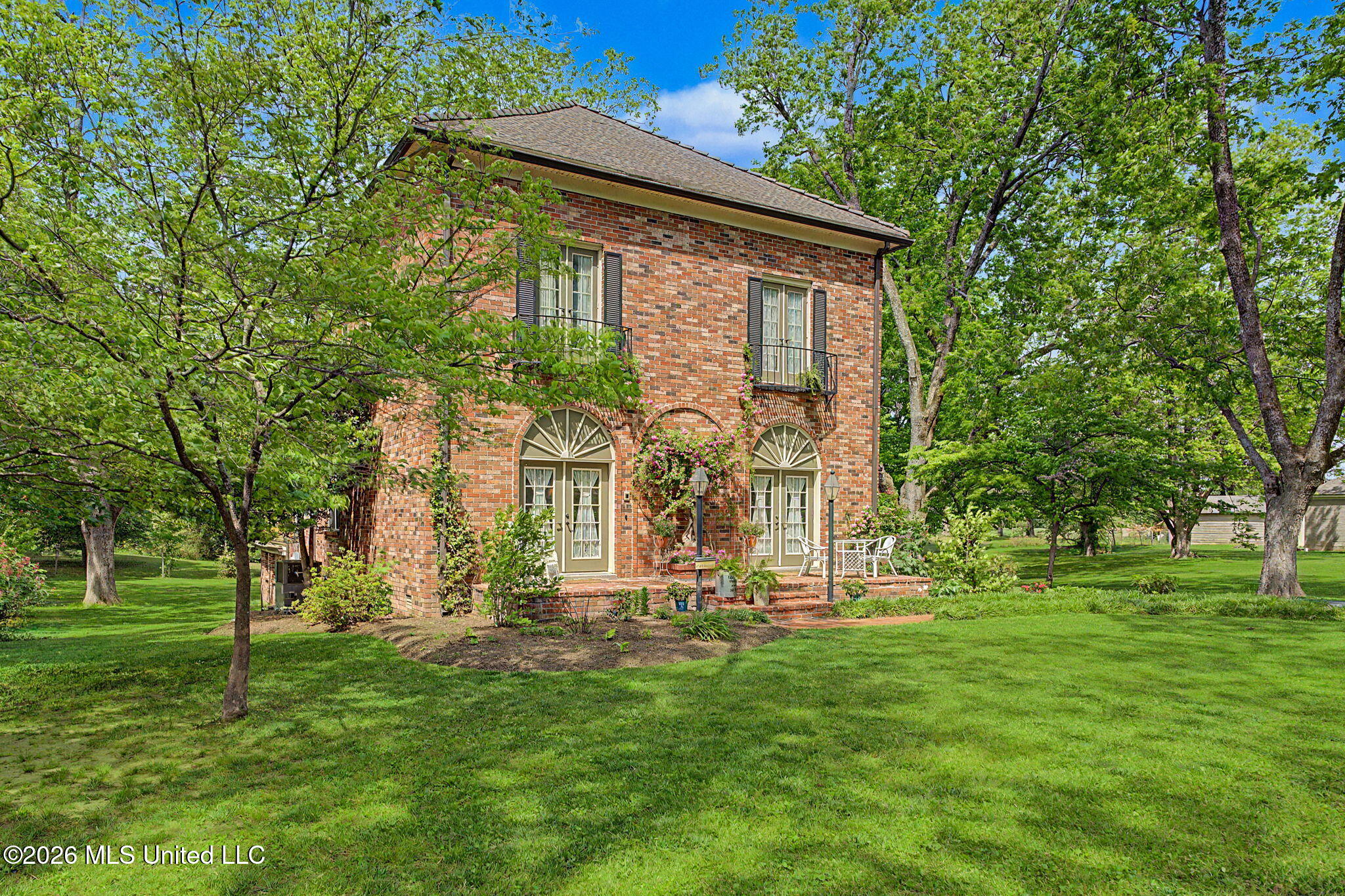 2155 Mt Pleasant Road Hernando, MS 38632 - Photo 2 of 40 Front View!