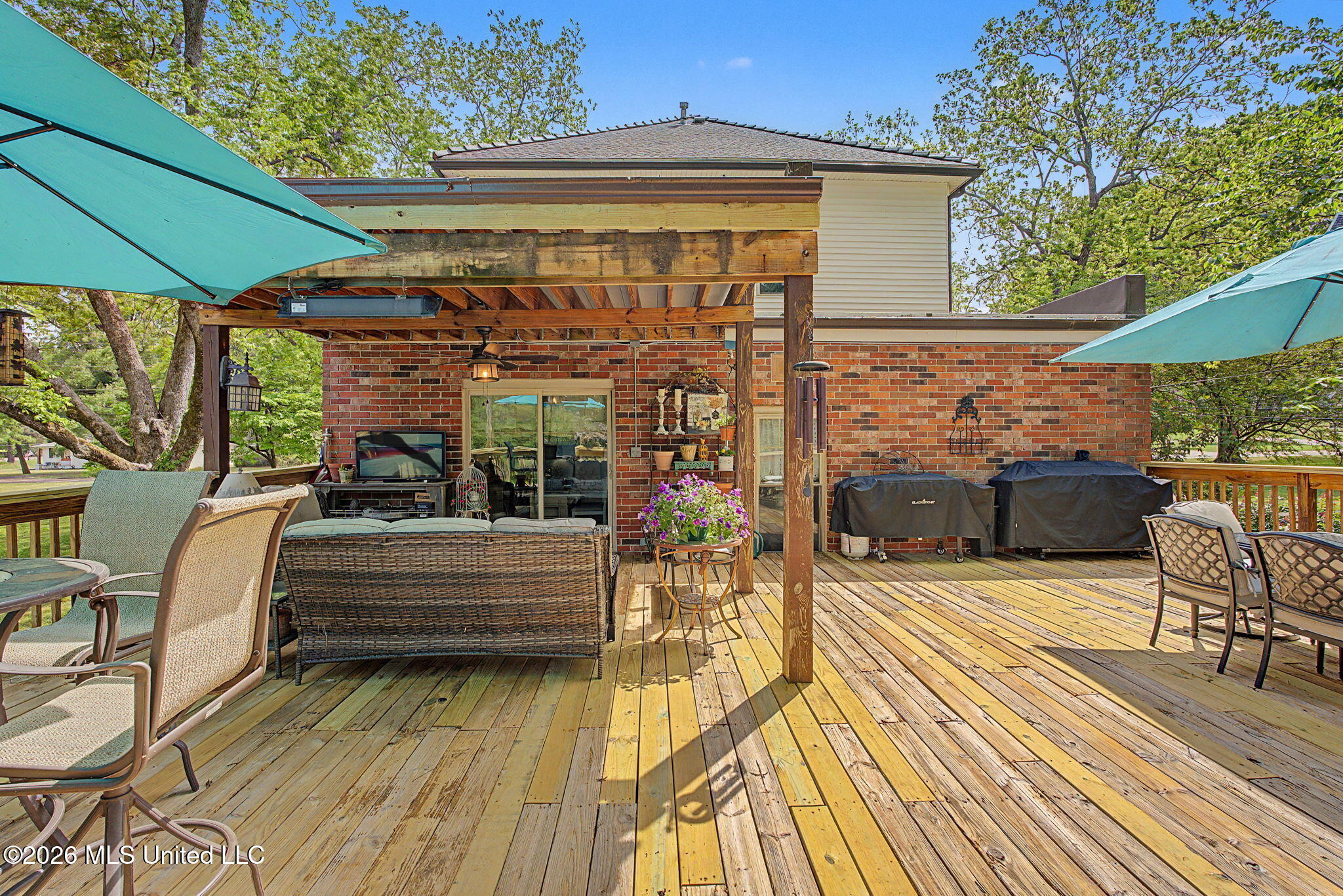 2155 Mt Pleasant Road Hernando, MS 38632 - Photo 29 of 40 Back deck!