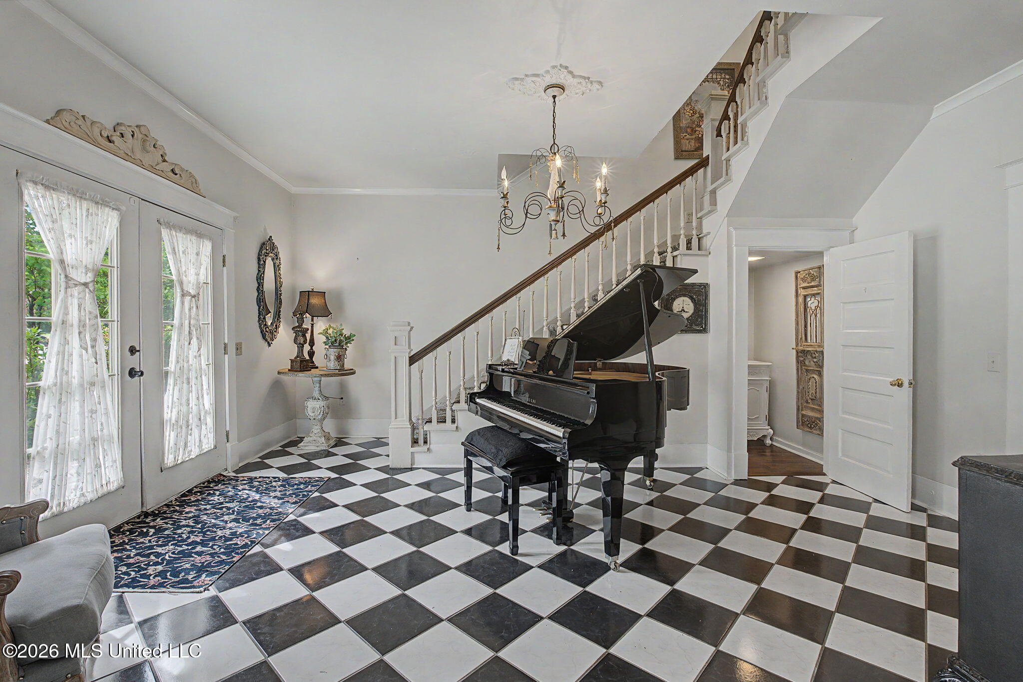 2155 Mt Pleasant Road Hernando, MS 38632 - Photo 6 of 40 Foyer