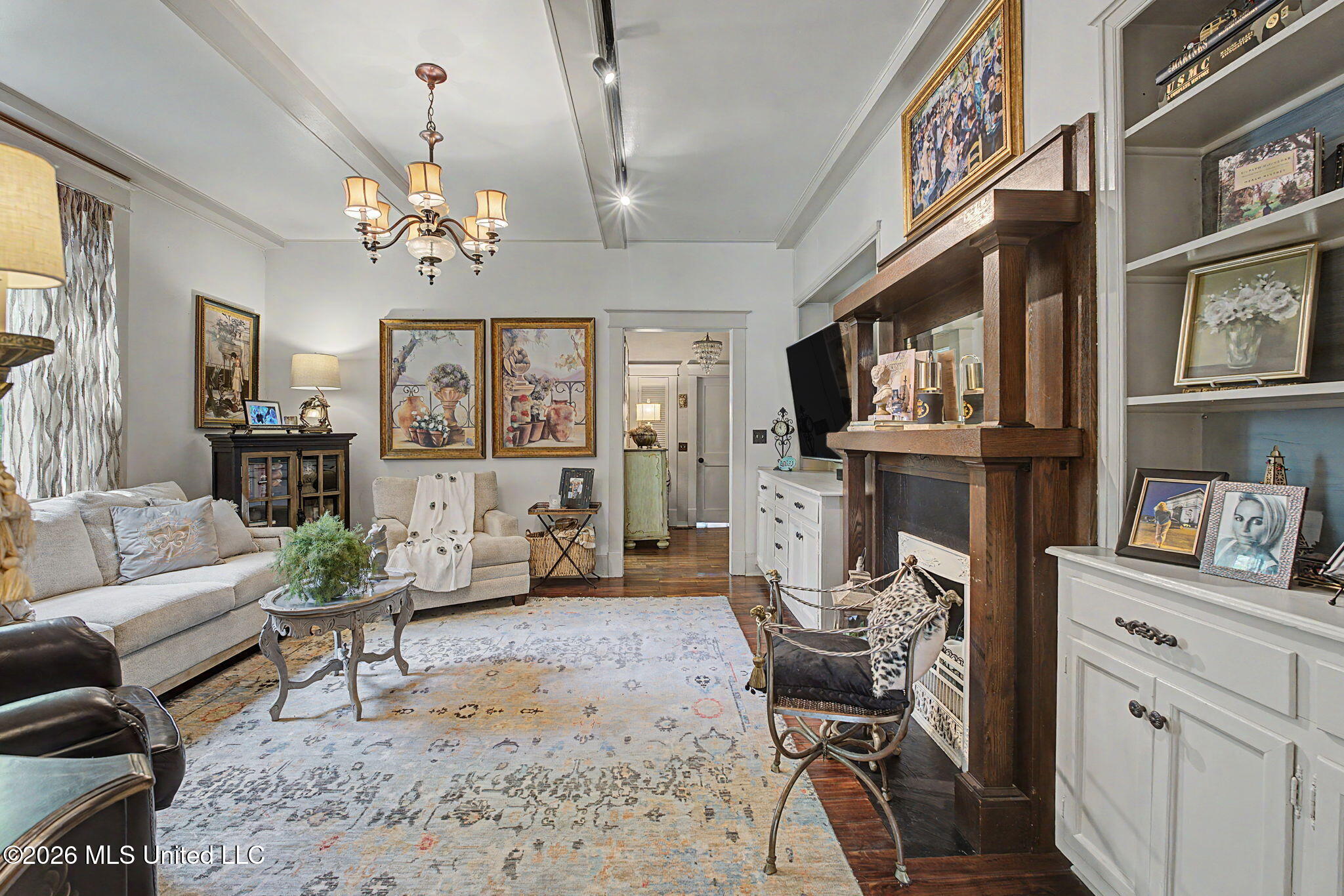 2155 Mt Pleasant Road Hernando, MS 38632 - Photo 8 of 40 Family Room