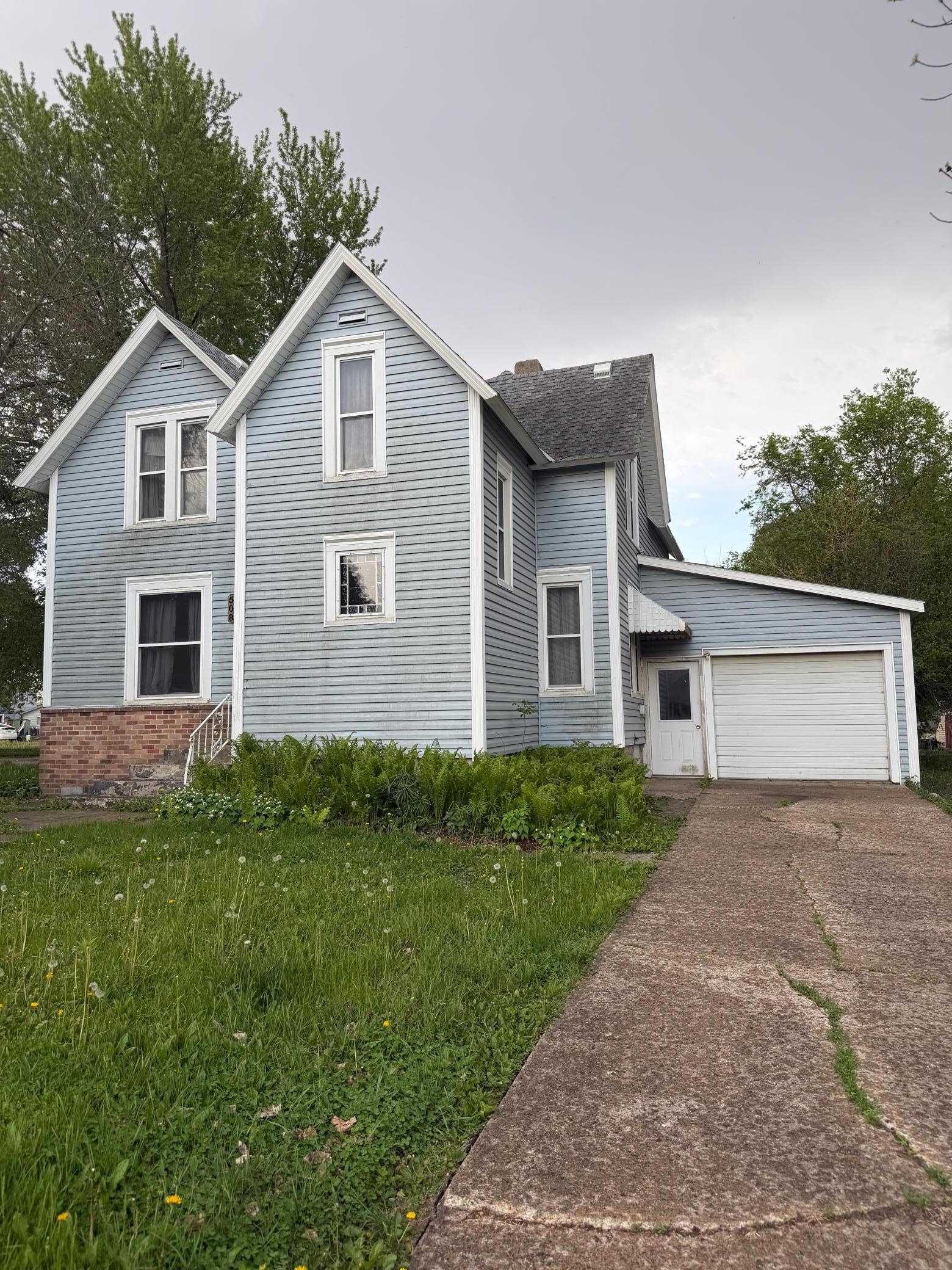 508 Iowa Street Elmore, MN 56027 - Photo 1 of 28