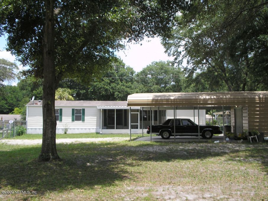 rear of MH & carport