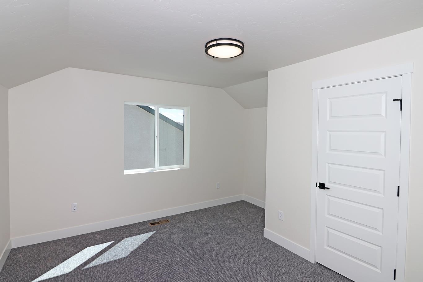 2450 Hamilton Road, Unit B Grand Junction, CO 81505 - Photo 25 of 29 a view of room