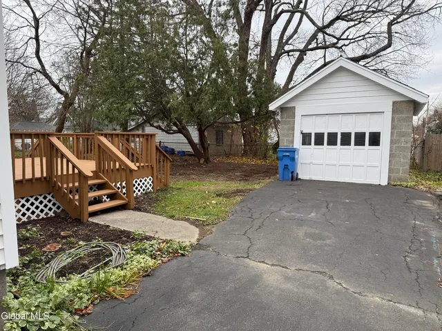 $289,900 | 23 Rose Court, Albany, NY 12209