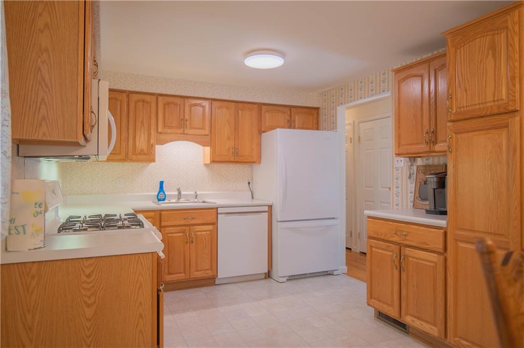 1219 Kings Mill Road Aliquippa, PA 15001 - Photo 8 of 15 Gallery Image 8