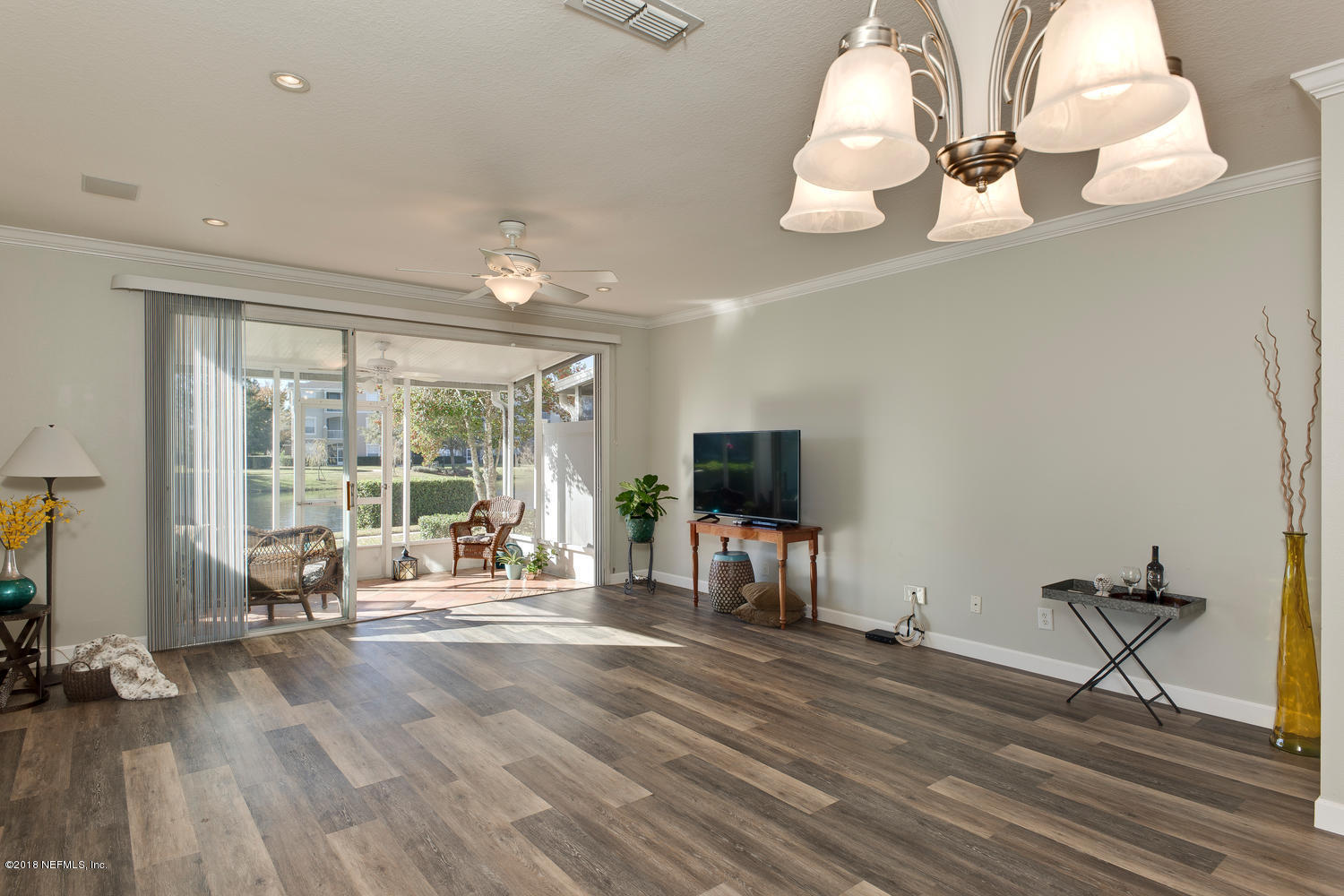 7990 Baymeadows Road, Unit 1406 Jacksonville, FL 32256 - Photo 9 of 48 Dining Room to Family Room