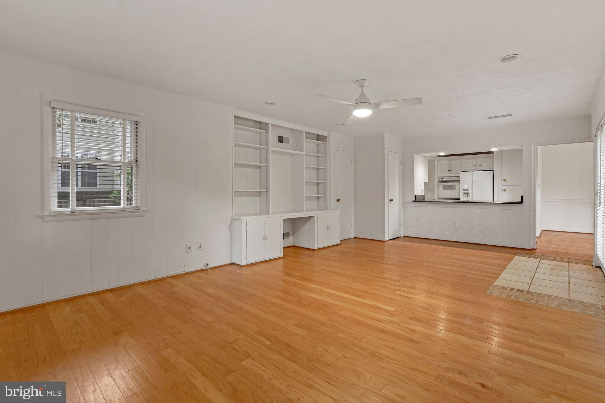 5402 Ferndale Street Springfield, VA 22151 - Photo 22 of 45 Family Room