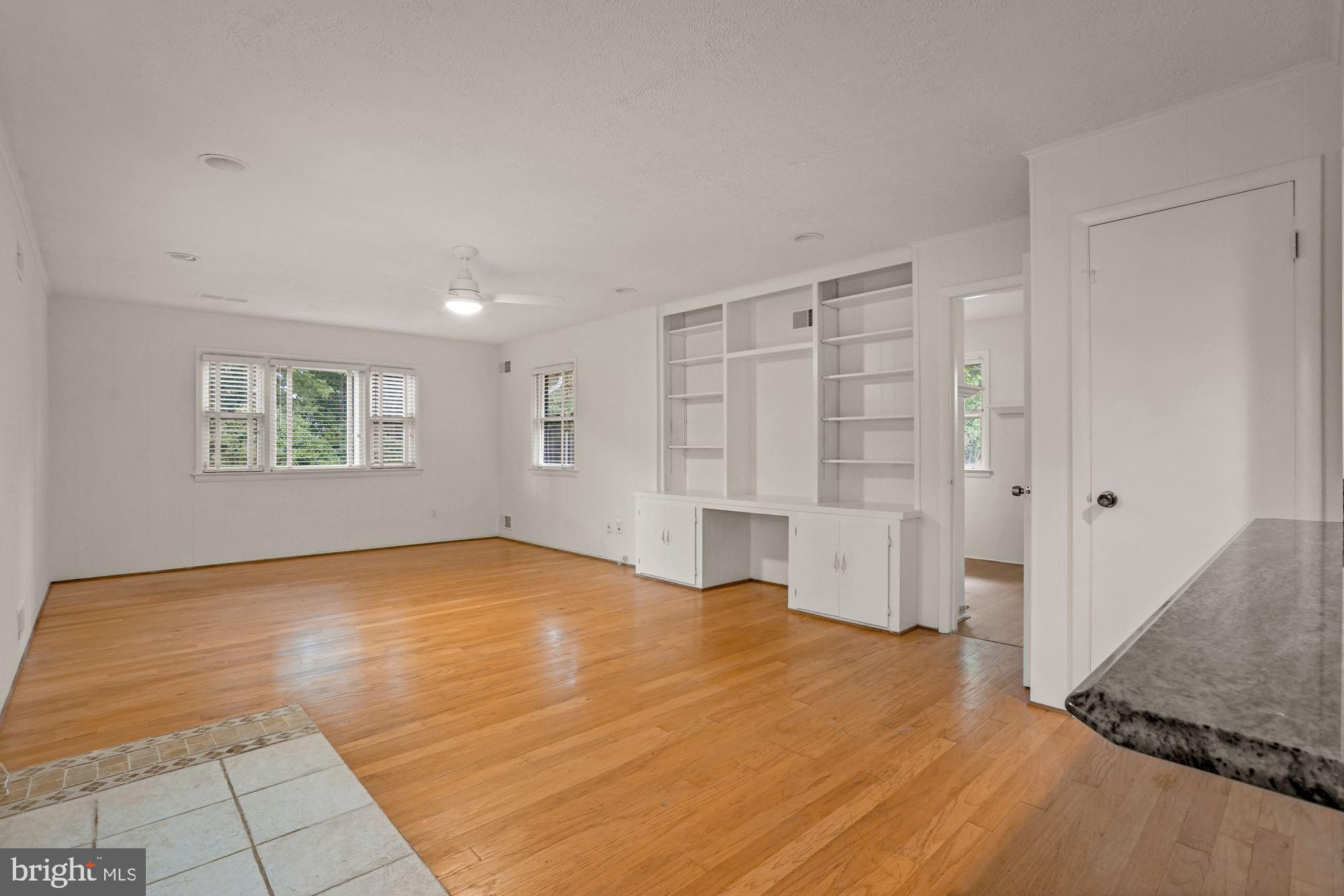 5402 Ferndale Street Springfield, VA 22151 - Photo 25 of 45 Family Room