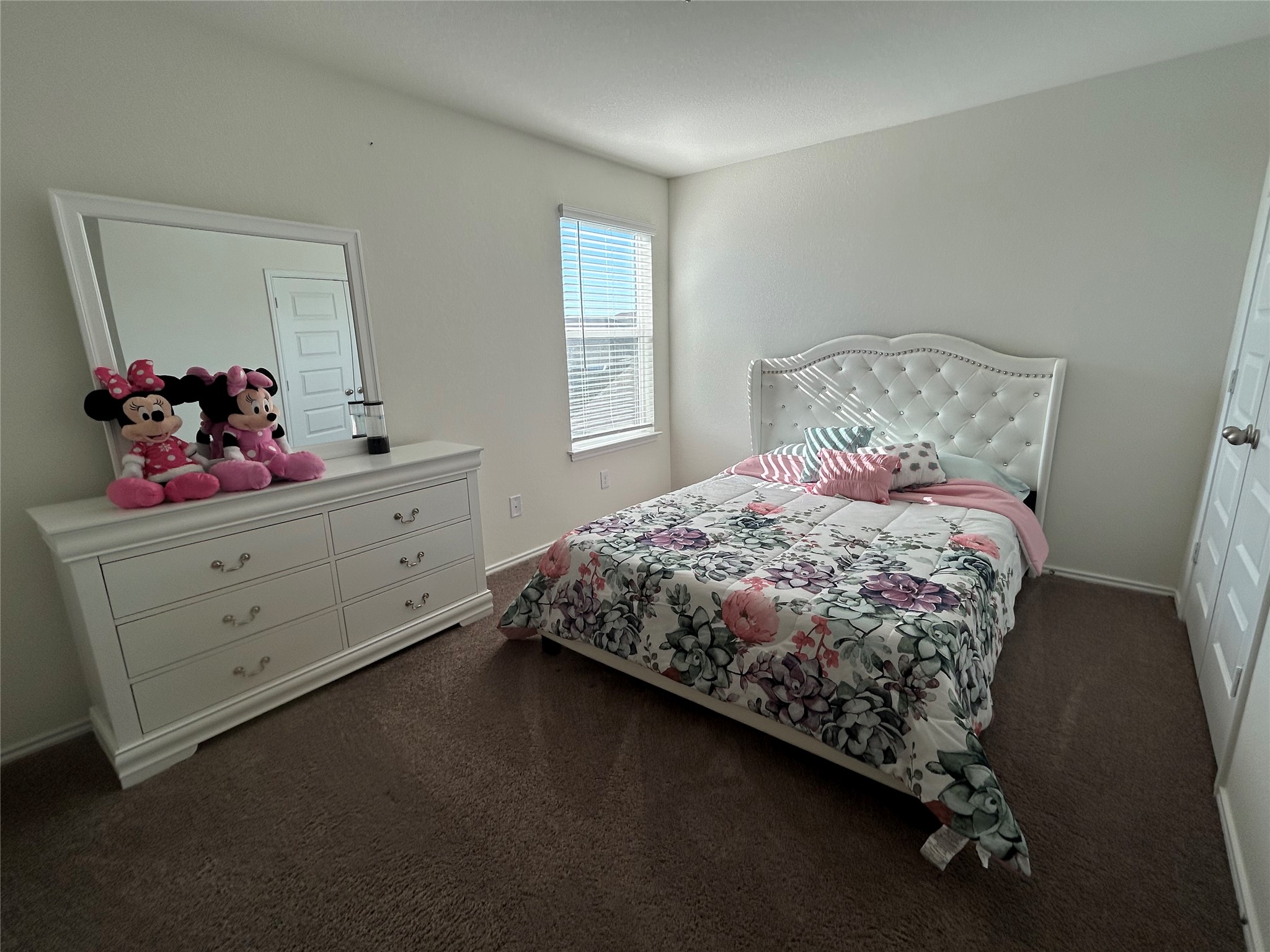 420 Lt. Rusty Jarrell, TX 76537 - Photo 14 of 17 a bedroom with a bed and a dresser