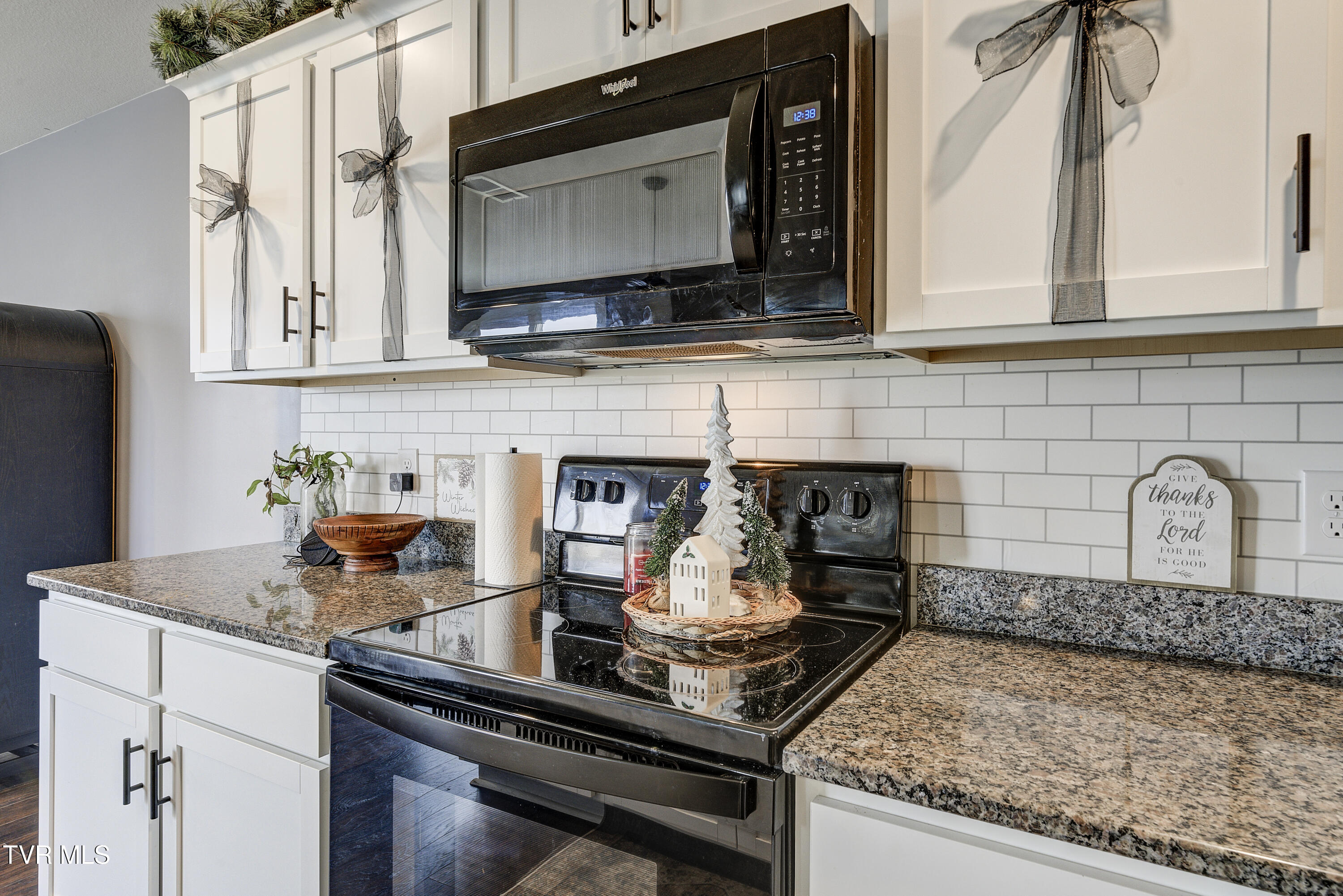 567 Cox Hollow Road Kingsport, TN 37663 - Photo 12 of 42 CoxHollow-Interior-11