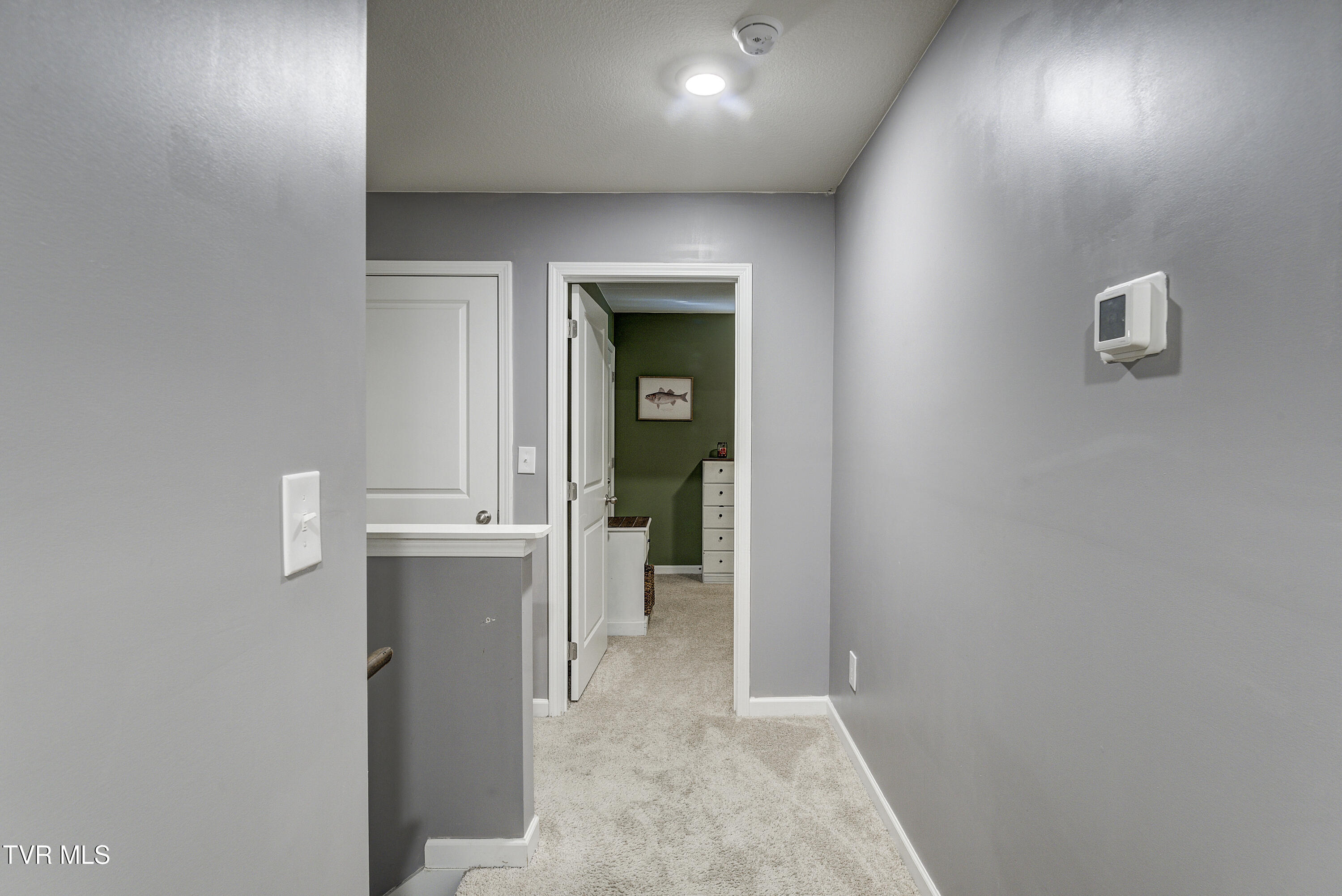 567 Cox Hollow Road Kingsport, TN 37663 - Photo 16 of 43 CoxHollow2-INTERIOR2-15
