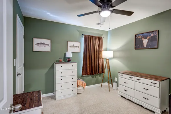 $299,900 | 567 Cox Hollow Road, Kingsport, TN 37663